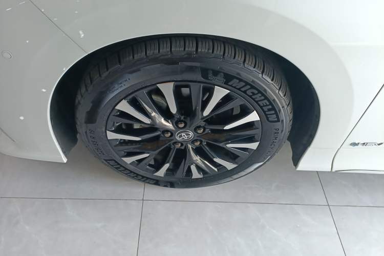 Used Toyota Alphard 2024 Dual-Engine 2.5L Prestige Edition Left Front Wheel Hub