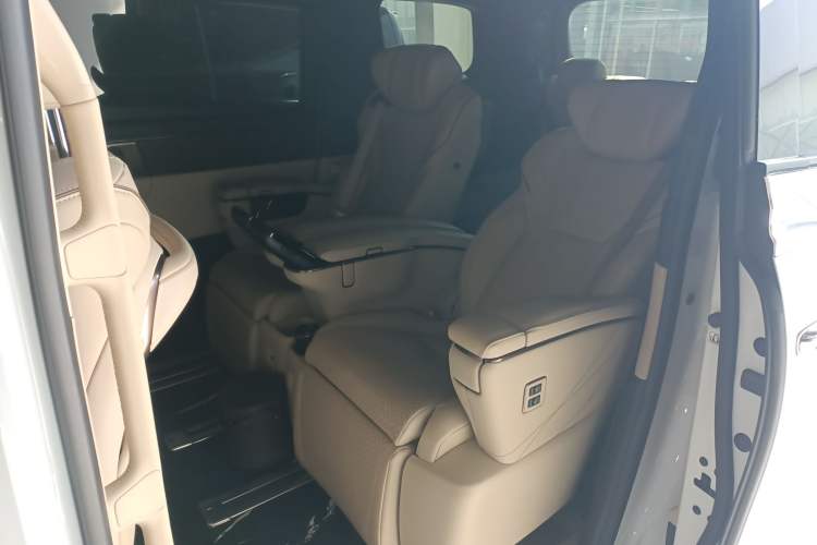 Used Toyota Alphard 2024 Dual-Engine 2.5L Prestige Edition Left Rear Seat