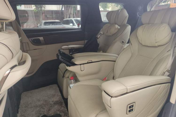Used Toyota Alphard 2024 Dual-Engine 2.5L Prestige Edition Left Rear Seat