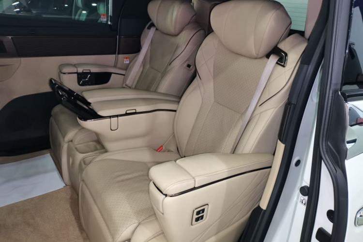 Used Toyota Alphard 2024 Dual-Engine 2.5L Deluxe Edition Left Rear Seat