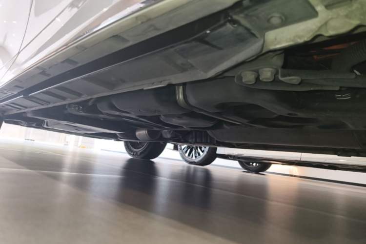 Used Toyota Alphard 2024 Dual-Engine 2.5L Deluxe Edition Left Side Sill
