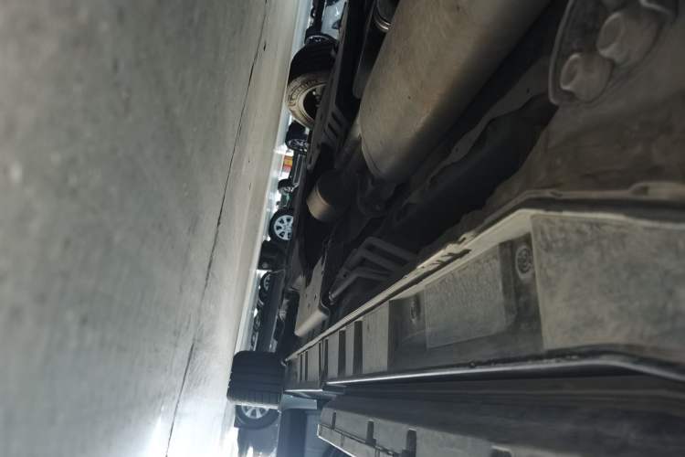 Used Toyota Alphard 2024 Dual-Engine 2.5L Deluxe Edition Right Side Sill