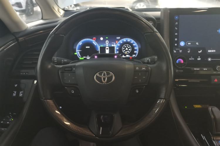Used Toyota Alphard 2024 Dual-Engine 2.5L Deluxe Edition Steering Wheel