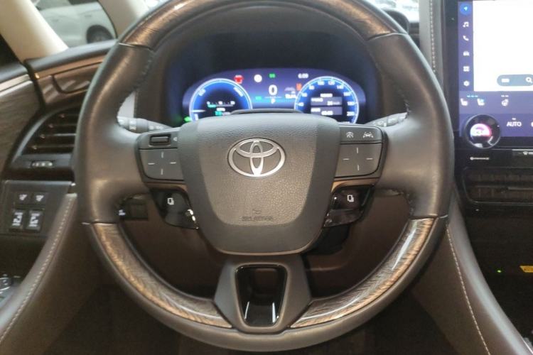 Used Toyota Alphard 2024 Dual-Engine 2.5L Deluxe Edition Steering Wheel