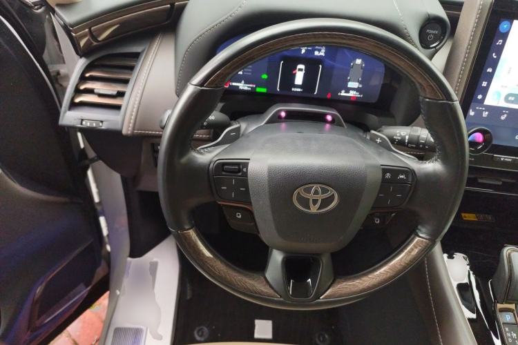Used Toyota Alphard 2024 Dual-Engine 2.5L Prestige Edition Steering Wheel