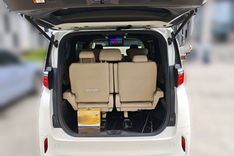 Used Toyota Alphard 2024 Dual-Engine 2.5L Prestige Edition Trunk