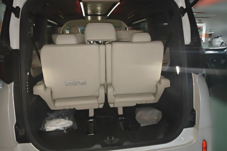 Used Toyota Alphard 2024 Dual-Engine 2.5L Prestige Edition Trunk