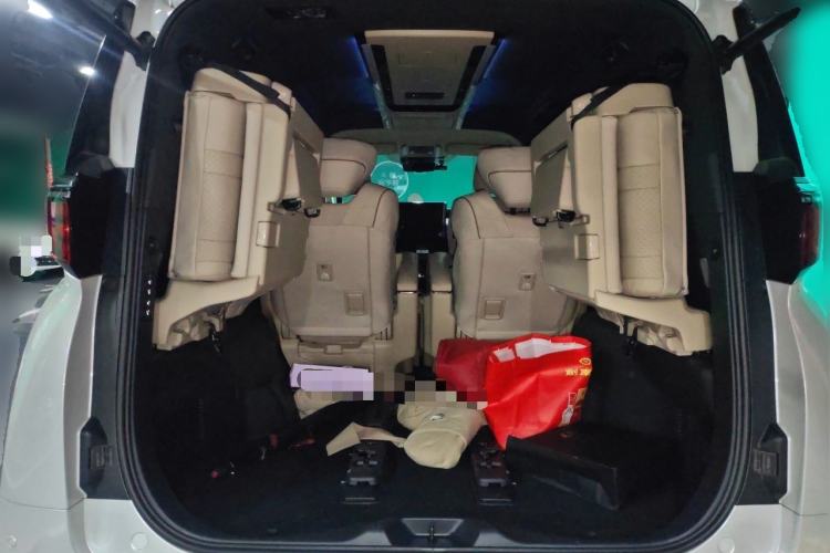 Used Toyota Alphard 2024 Dual-Engine 2.5L Deluxe Edition Trunk