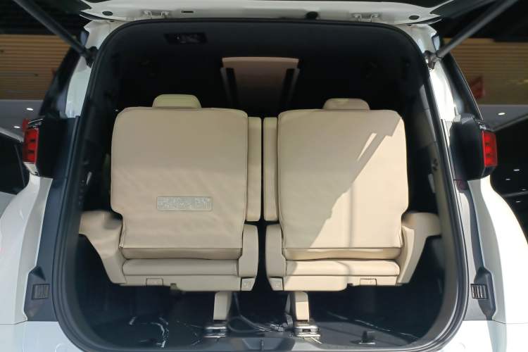Used Toyota Alphard 2024 Dual-Engine 2.5L Prestige Edition Trunk
