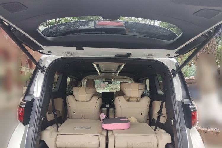 Used Toyota Alphard 2024 Dual-Engine 2.5L Prestige Edition Trunk