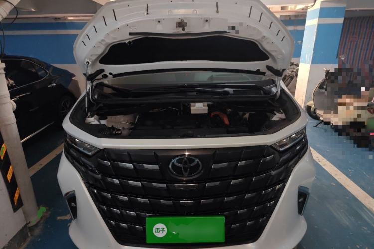 Used Toyota Alphard 2025 Dual-Motor 2.5L Premium Golden Edition Engine Bay
