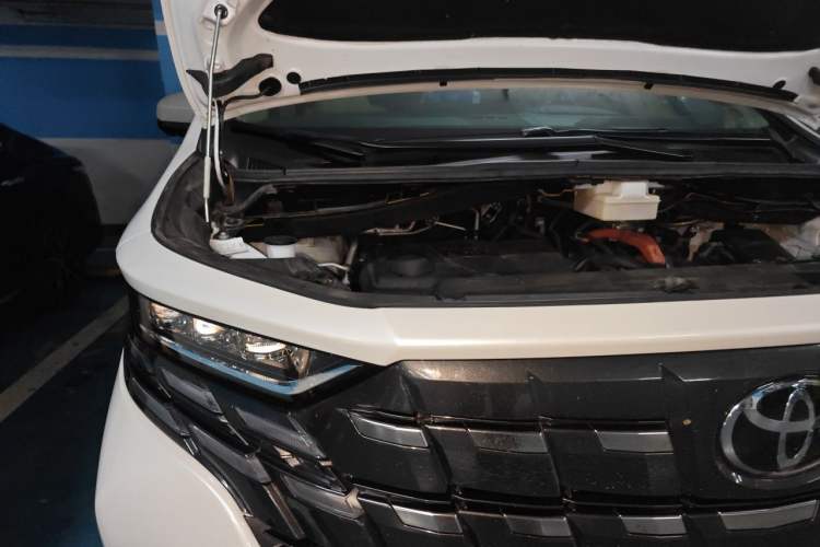 Used Toyota Alphard 2025 Dual-Motor 2.5L Premium Golden Edition Engine Bay Right