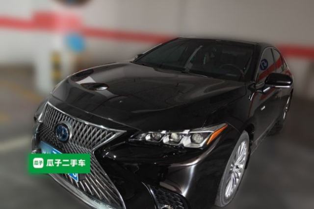 Used Toyota Avalon 2019 Dual-Engine 2.5L Limited Flagship Edition China VI Standard