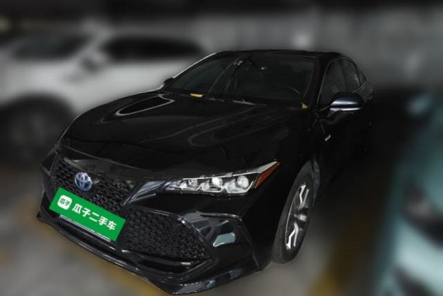 Used Toyota Avalon 2019 Dual-Engine 2.5L Luxury Edition China VI Standard