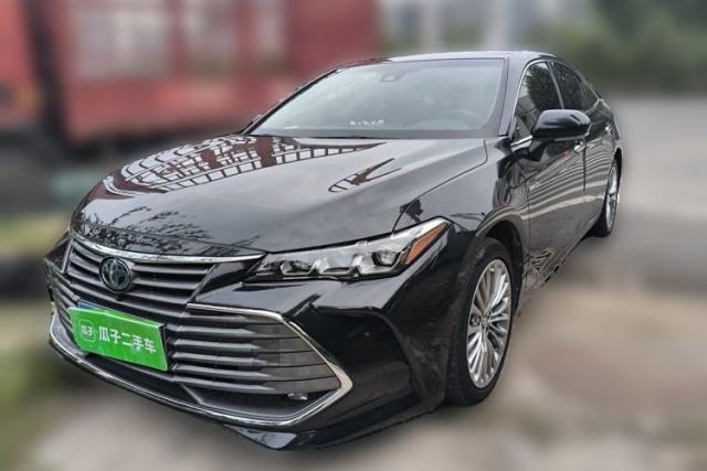 Used Toyota Avalon 2019 Dual-Engine 2.5L XLE Prestige Version China VI Standard
