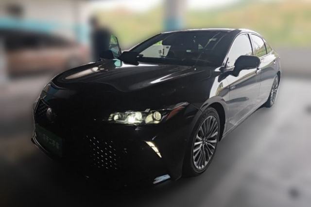 Used Toyota Avalon 2019 Dual-Engine 2.5L XLE Prestige Version China VI Standard