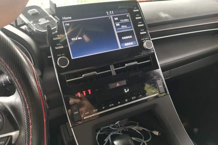 Used Toyota Avalon 2019 2.0L Luxury Edition China VI Standard Audio And AC Panel