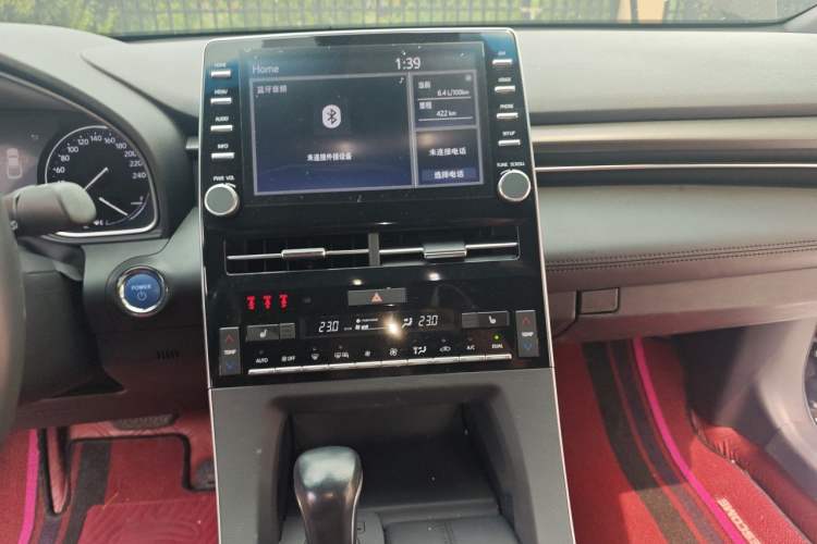 Used Toyota Avalon 2019 Dual-Engine 2.5L XLE Prestige Version China VI Standard Audio And AC Panel