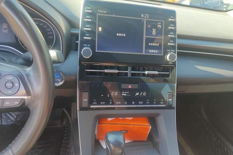Used Toyota Avalon 2019 Dual-Engine 2.5L Luxury Edition China VI Standard Audio And AC Panel