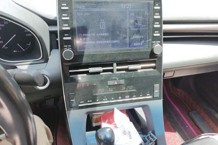 Used Toyota Avalon 2019 2.0L Luxury Edition China VI Standard Audio And AC Panel