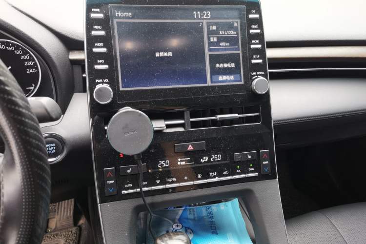 Used Toyota Avalon 2019 2.5L Touring Premium Version China VI Standard Audio And AC Panel