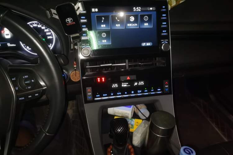 Used Toyota Avalon 2019 Dual-Engine 2.5L Luxury Edition China VI Standard Audio And AC Panel