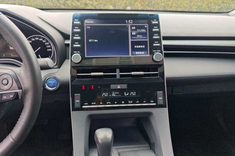 Used Toyota Avalon 2019 Dual-Engine 2.5L Luxury Edition China VI Standard Audio And AC Panel