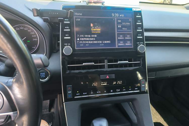 Used Toyota Avalon 2019 2.0L XLE Premium Edition China VI Audio And AC Panel