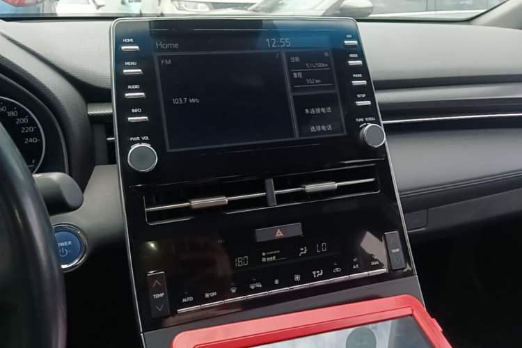 Used Toyota Avalon 2019 Dual-Engine 2.5L Luxury Edition China VI Standard Audio And AC Panel