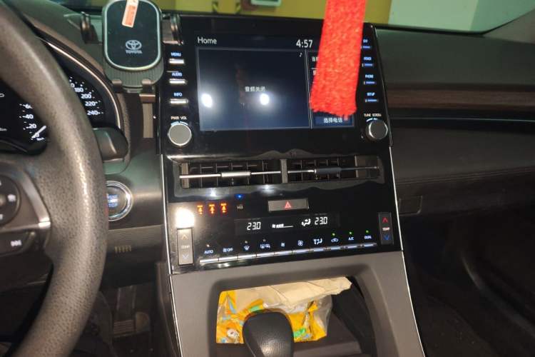 Used Toyota Avalon 2019 2.5L Ambition Version China VI Standard Audio And AC Panel