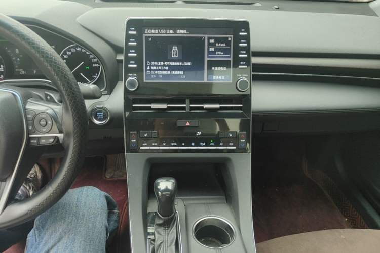 Used Toyota Avalon 2019 2.5L Touring Premium Version China VI Standard Audio And AC Panel