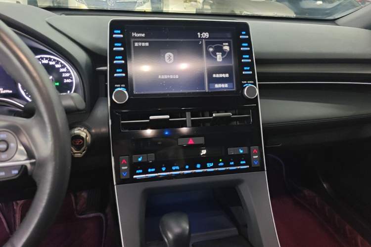 Used Toyota Avalon 2019 Dual-Engine 2.5L XLE Prestige Version China VI Standard Audio And AC Panel