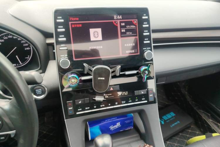 Used Toyota Avalon 2019 2.5L Touring Premium Version China VI Standard Audio And AC Panel