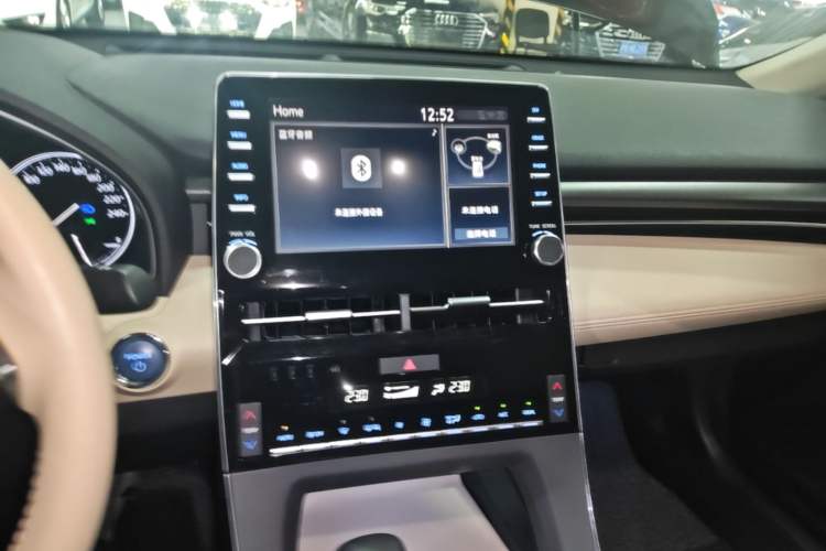 Used Toyota Avalon 2019 Dual-Engine 2.5L Luxury Edition China VI Standard Audio And AC Panel