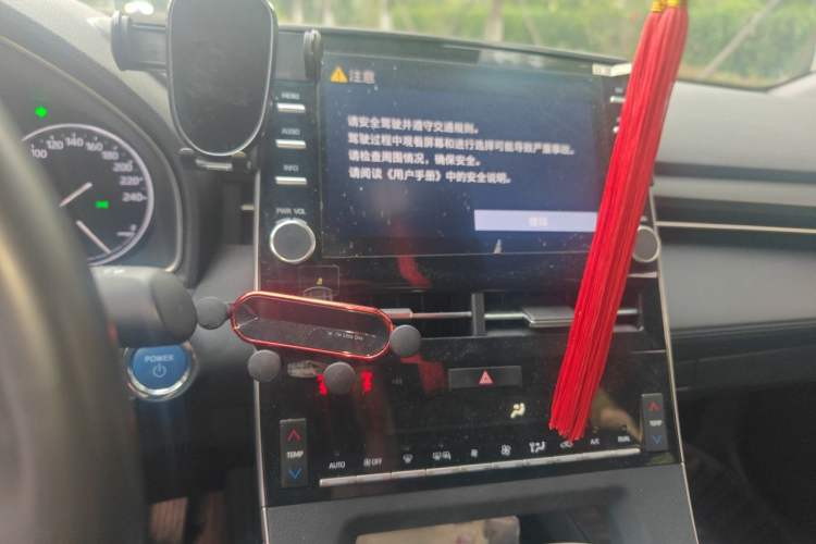 Used Toyota Avalon 2019 Dual-Engine 2.5L Luxury Edition China VI Standard Audio And AC Panel