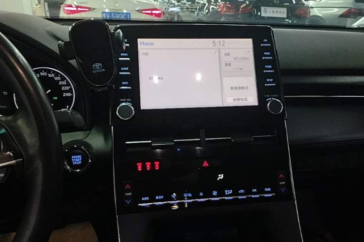 Used Toyota Avalon 2019 2.0L XLE Premium Edition China VI Audio And AC Panel