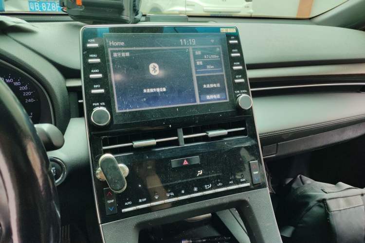 Used Toyota Avalon 2019 2.0L Luxury Edition China VI Standard Audio And AC Panel