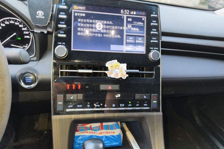 Used Toyota Avalon 2019 2.5L Touring Premium Version China VI Standard Audio And AC Panel