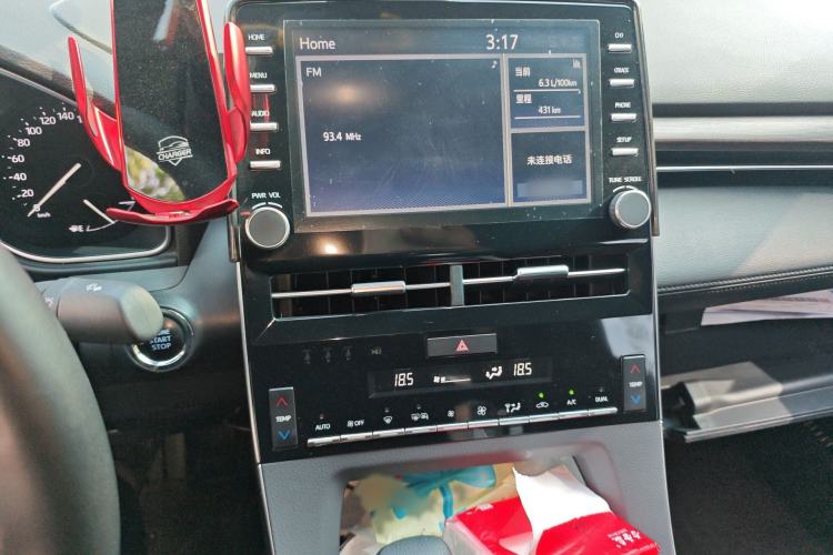 Used Toyota Avalon 2019 2.0L Ambition Edition China VI Audio And AC Panel