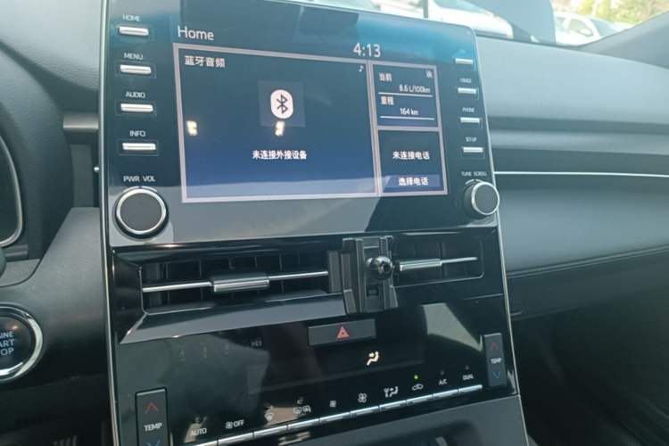 Used Toyota Avalon 2019 2.0L Luxury Edition China VI Standard Audio And AC Panel