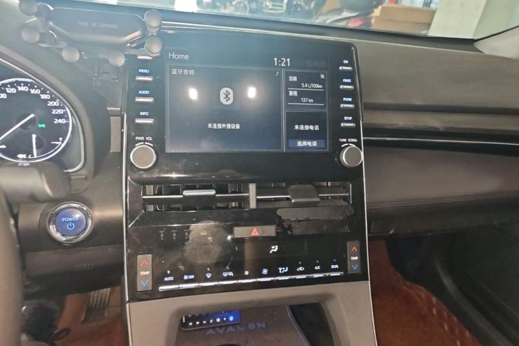Used Toyota Avalon 2019 Dual-Engine 2.5L Luxury Edition China VI Standard Audio And AC Panel