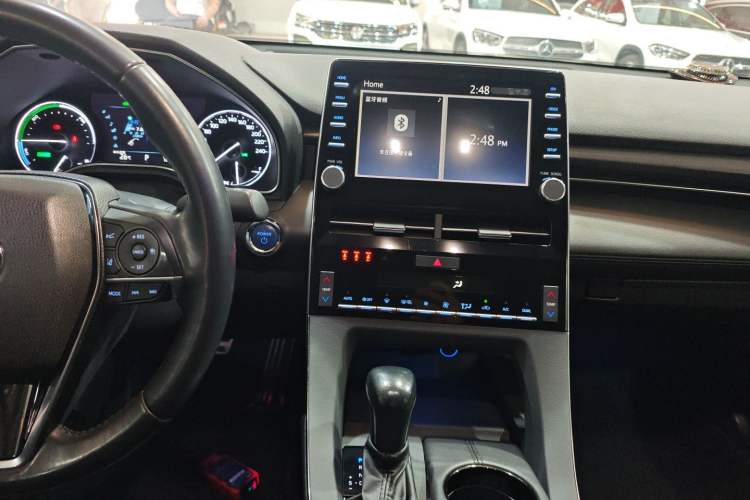 Used Toyota Avalon 2019 Dual-Engine 2.5L Luxury Edition China VI Standard Audio And AC Panel