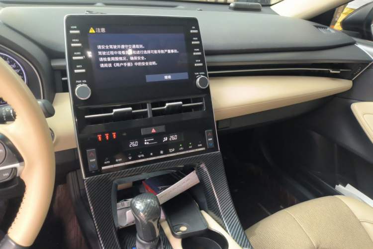 Used Toyota Avalon 2019 Dual-Engine 2.5L Luxury Edition China VI Standard Audio And AC Panel