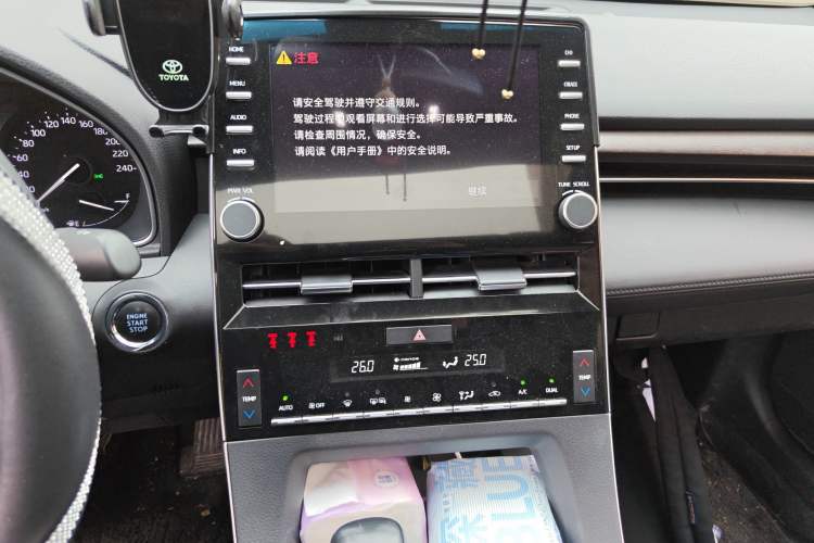 Used Toyota Avalon 2019 2.0L Luxury Edition China VI Standard Audio And AC Panel