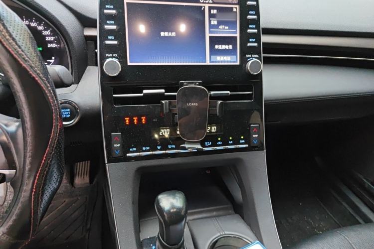 Used Toyota Avalon 2019 2.0L Luxury Edition China VI Standard Audio And AC Panel
