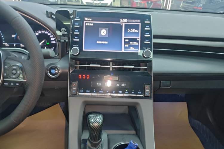 Used Toyota Avalon 2019 2.0L Luxury Edition China VI Standard Audio And AC Panel