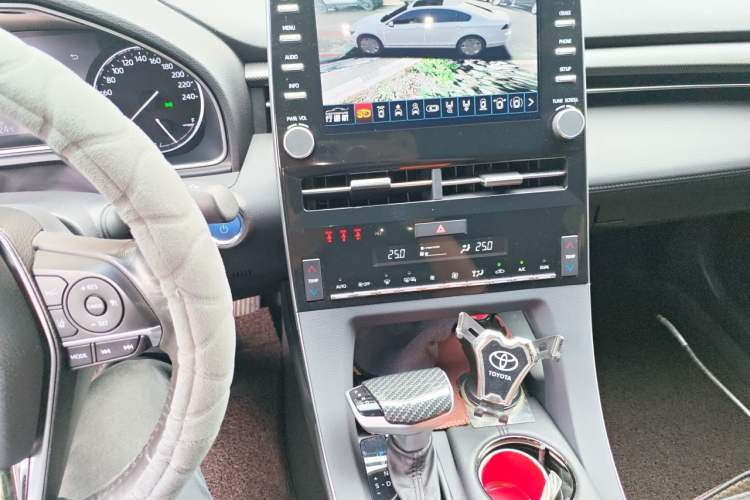 Used Toyota Avalon 2019 Dual-Engine 2.5L Luxury Edition China VI Standard Audio And AC Panel