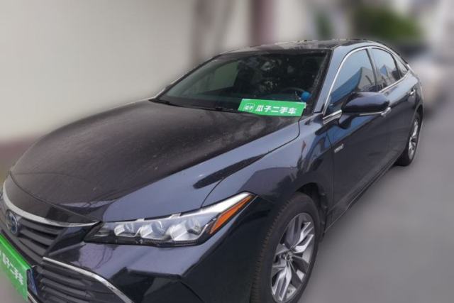 Used Toyota Avalon 2019 Dual-Engine 2.5L Luxury Edition China VI Standard