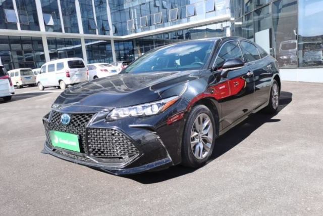 Used Toyota Avalon 2019 Dual-Engine 2.5L Luxury Edition China VI Standard