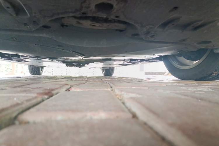 Used Toyota Avalon 2019 2.5L Ambition Version China VI Standard Chassis Front